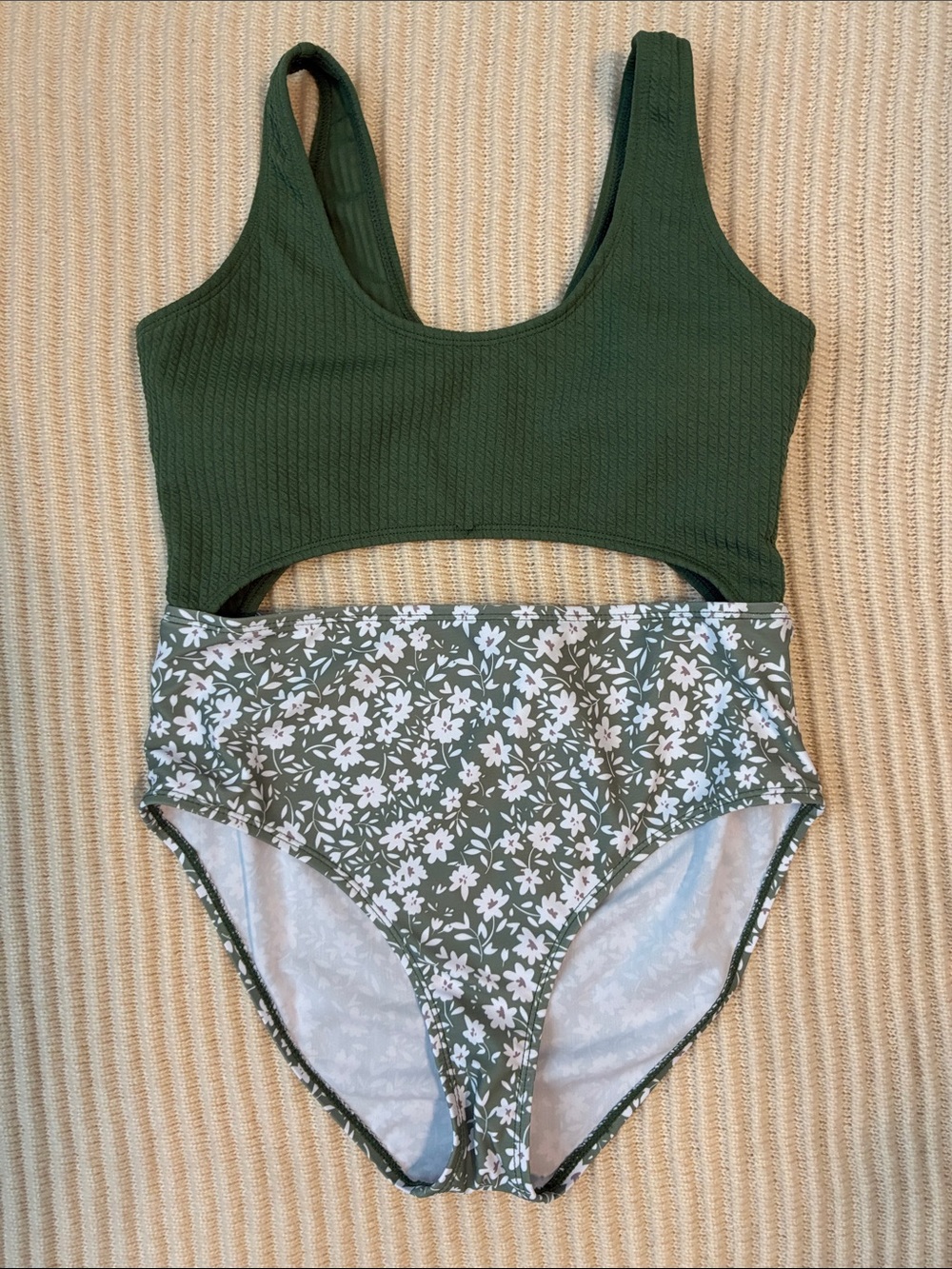 Cute green and white cut-out one piece swimsuit off